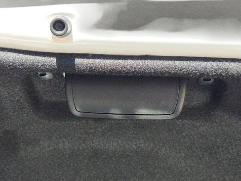 Used 2020 Lexus IS 300 w/ Navigation Package RWD image 16