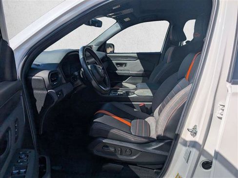 Used 2026 Honda Passport TrailSport image 15