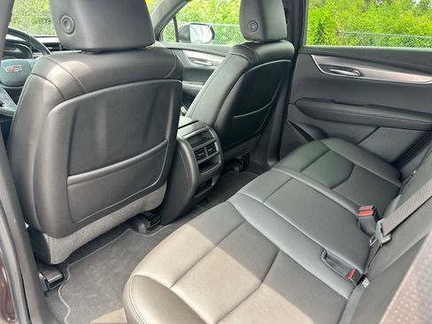 Used 2021 Cadillac XT5 Luxury image 24