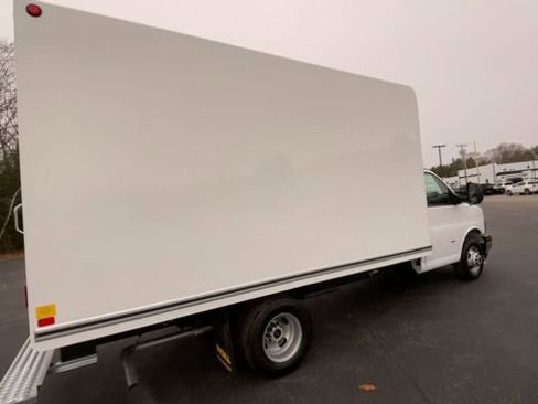 New 2025 GMC Savana 3500 w/ Power Convenience Package image 9