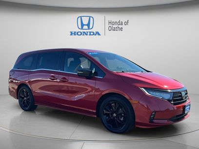 Certified 2024 Honda Odyssey Sport