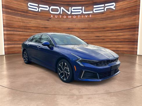 Used 2025 Kia K5 EX image 7