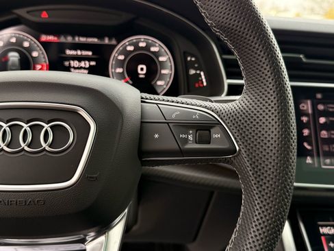 Used 2024 Audi SQ8 Premium Plus image 56