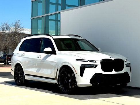 New 2026 BMW X7 xDrive40i w/ M Sport Package image 1