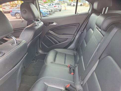 Used 2018 Mercedes-Benz GLA 250 image 15