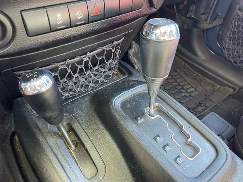 Used 2017 Jeep Wrangler Sport w/ Quick Order Package 24S image 4