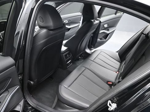 Used 2024 BMW 330e xDrive image 12