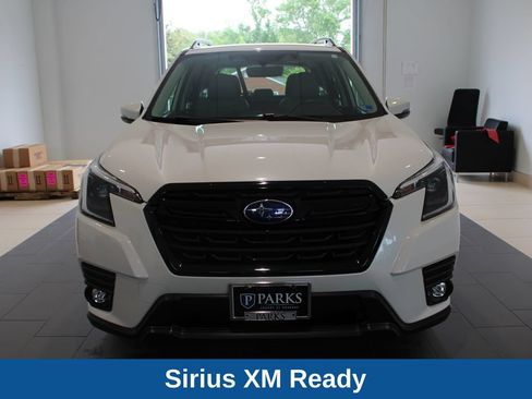 Used 2024 Subaru Forester Limited w/ Convenience Package AWD/4WD image 14