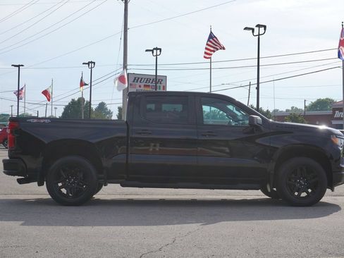 Used 2024 Chevrolet Silverado 1500 Custom w/ Rally Edition AWD/4WD image 8