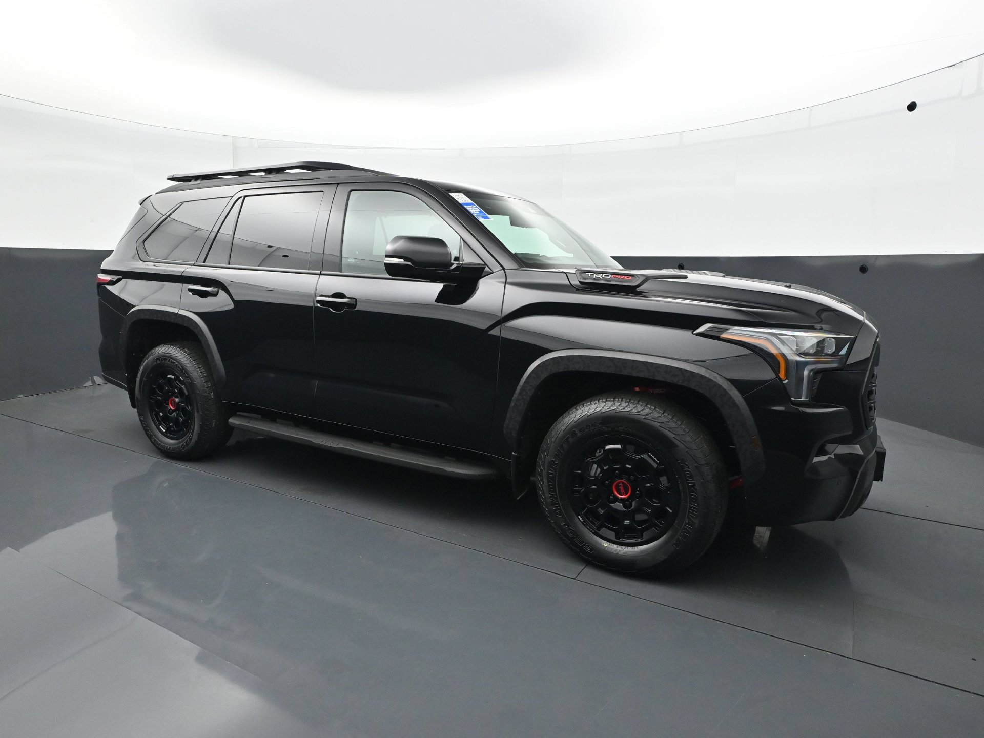 Used 2025 Toyota Sequoia TRD Pro AWD/4WD image 9