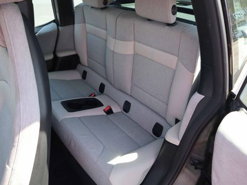 Used 2014 BMW i3 image 3