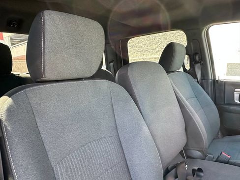 Used 2024 RAM 1500 Warlock AWD/4WD image 14