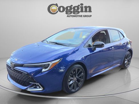 Used 2026 Toyota Corolla XSE image 1