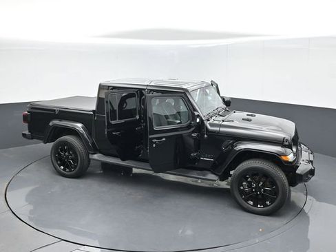 Used 2022 Jeep Gladiator Overland AWD/4WD image 61