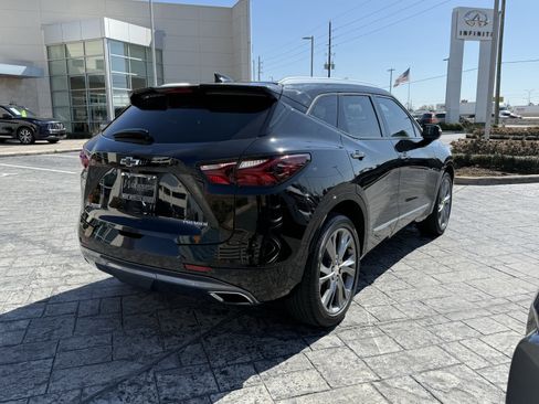 Used 2019 Chevrolet Blazer Premier w/ Sun and Wheels Package image 7