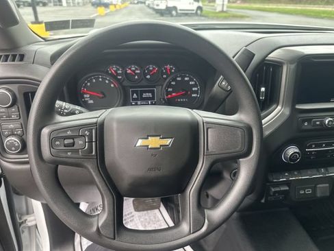 Used 2025 Chevrolet Silverado 1500 W/T w/ WT Value Package AWD/4WD image 13