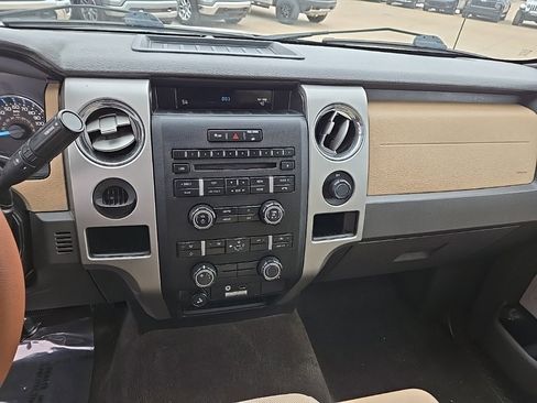 Used 2011 Ford F150 XLT w/ XLT Convenience Pkg image 32