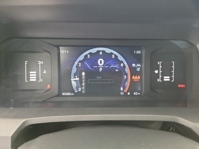 Used 2025 Toyota Tacoma SR5 AWD/4WD image 22