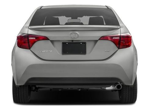 Used 2017 Toyota Corolla SE w/ Carpet Mat Package (TMS) FWD image 5