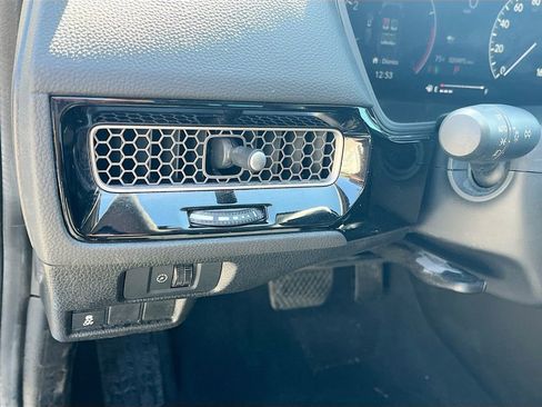 Used 2024 Honda Civic EX image 10