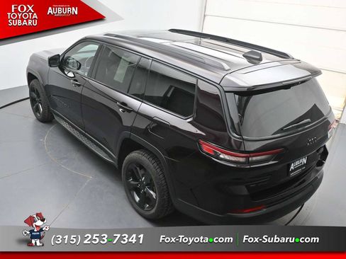 Used 2022 Jeep Grand Cherokee L Limited w/ Luxury Tech Group II AWD/4WD image 27