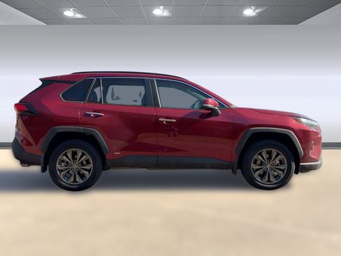 Used 2023 Toyota RAV4 Limited image 7
