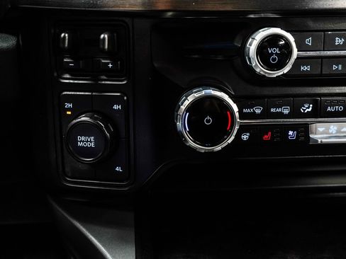 Used 2024 Ford F250 Lariat image 22