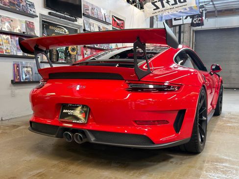 Used 2019 Porsche 911 GT3 RS RWD image 7