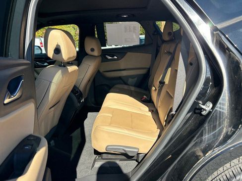 Used 2019 Chevrolet Blazer Premier w/ Sun and Wheels Package image 35