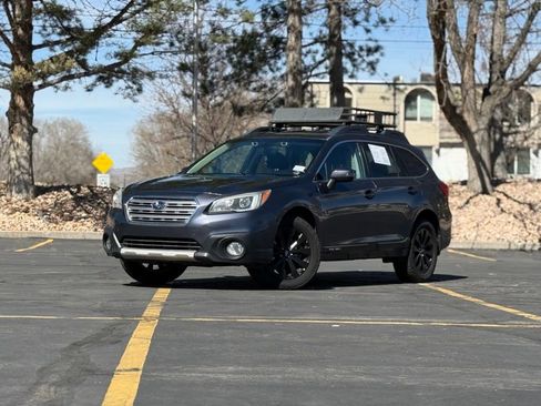 Used 2017 Subaru Outback 3.6R Limited image 1