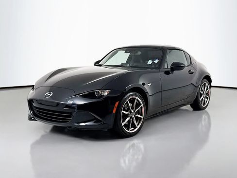 Used 2023 MAZDA MX-5 Miata Grand Touring RWD image 2