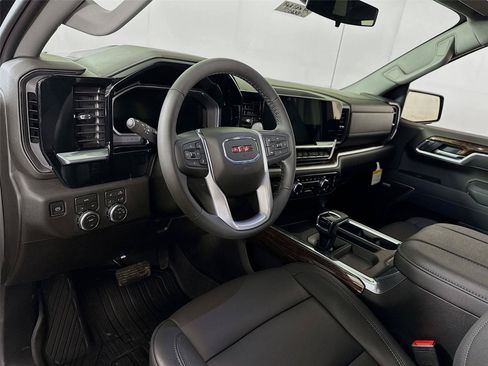 New 2026 GMC Sierra 1500 Elevation w/ Elevation Premium Package AWD/4WD image 3