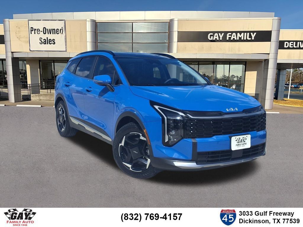 Certified 2026 Kia Sportage EX w/ EX Panorama Roof Package FWD image 1