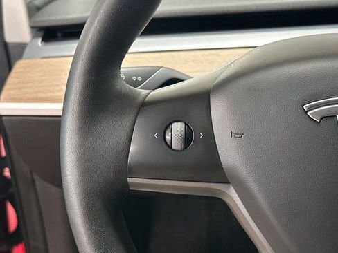 Used 2022 Tesla Model 3 Long Range AWD/4WD image 27