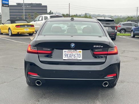 Used 2024 BMW 330e w/ Premium Package image 26