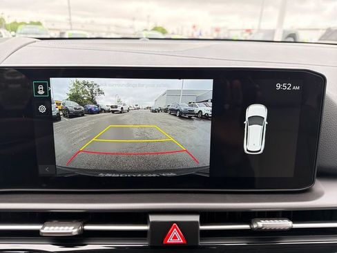 New 2026 Kia Sportage EX FWD image 13