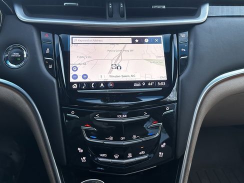 Used 2018 Cadillac XTS Vsport Platinum image 14