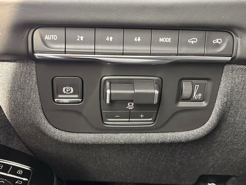 Certified 2026 Cadillac Escalade Platinum Sport w/ LPO, ONYX Package image 24