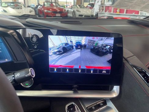 Used 2022 Chevrolet Corvette Stingray Premium Cpe w/ 3LT image 36