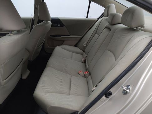 Used 2016 Honda Accord LX image 18