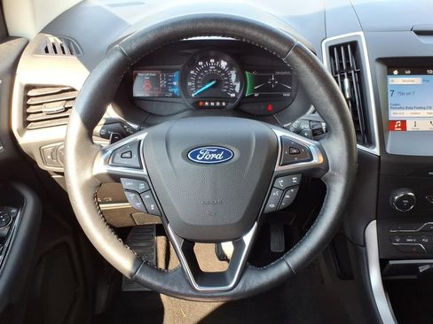 Certified 2019 Ford Edge SEL w/ Equipment Group 201A AWD/4WD image 12
