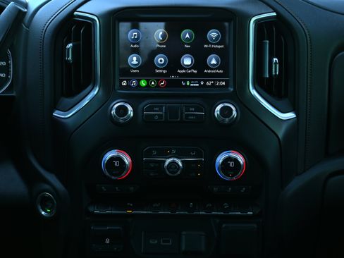 Used 2022 GMC Sierra 2500 AT4 w/ AT4 Preferred Package image 15