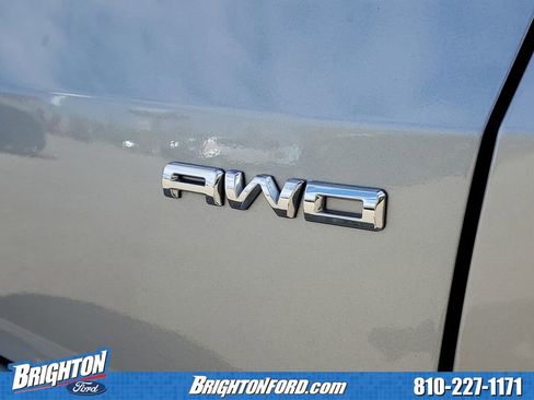 Certified 2024 Ford Escape ST-Line w/ Tech Pack #1 AWD/4WD image 6