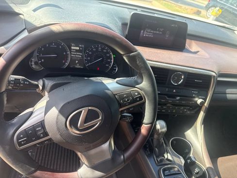 Used 2019 Lexus RX 350 FWD w/ Premium Package image 17