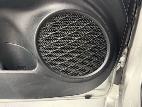 Used 2022 Toyota Prius Prime XLE image 15