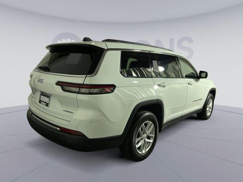 Used 2023 Jeep Grand Cherokee L Laredo AWD/4WD image 16