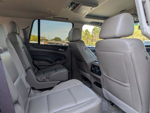 Used 2018 Chevrolet Tahoe LT image 21