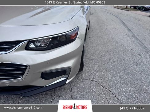 Used 2016 Chevrolet Malibu Premier w/ Driver Confidence Package image 12