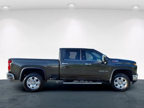 Used 2023 Chevrolet Silverado 2500 LTZ AWD/4WD image 7