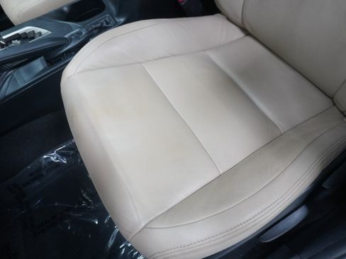 Used 2015 Toyota RAV4 XLE FWD image 12